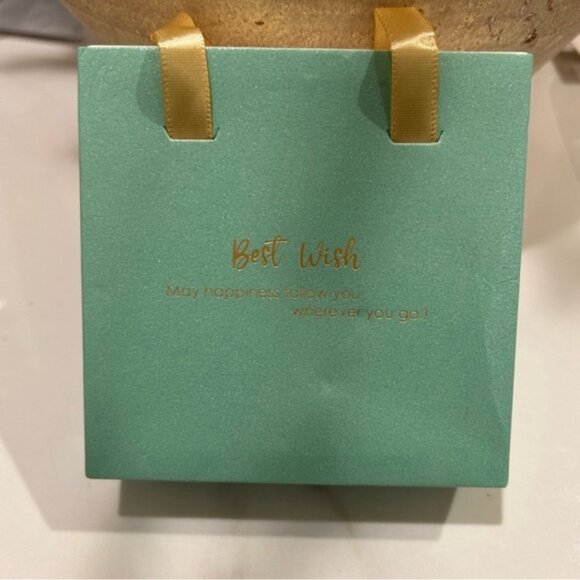 Dazzling Golden Heart Stud Earrings with Crystal Embellishments ✨💕 - Picture 5 of 6